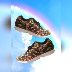 Ridiculous pair of Adidas. You know you want em. Make an offer